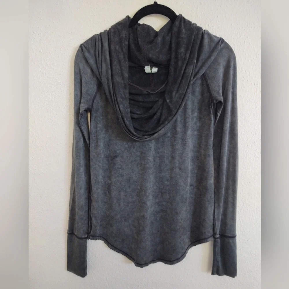 Free People We The Free Cosmo Cowl Neck Top Long Sleeve Gray Size XS - Picture 7 of 11